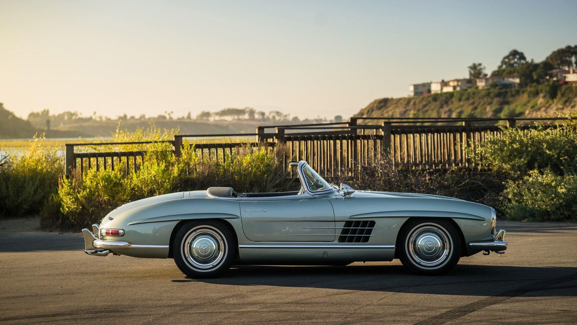 Mercedes-Benz 300 SL Gullwing (Martı Kanat)