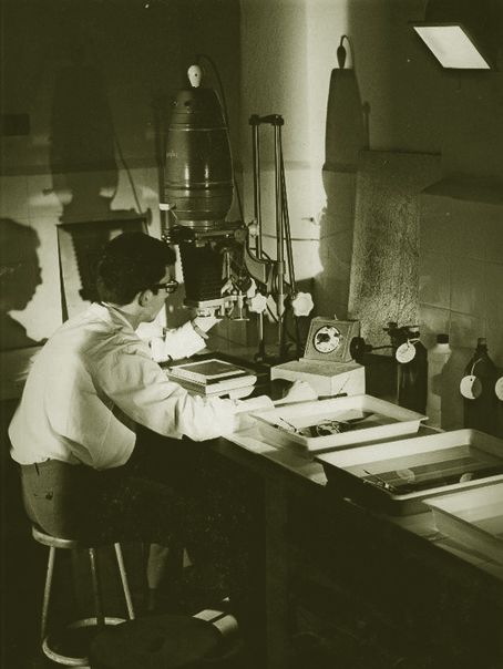 Devlet Tatbiki Güzel Sanatlar Yüksek Okulu - Fotoğraf Atölyesi